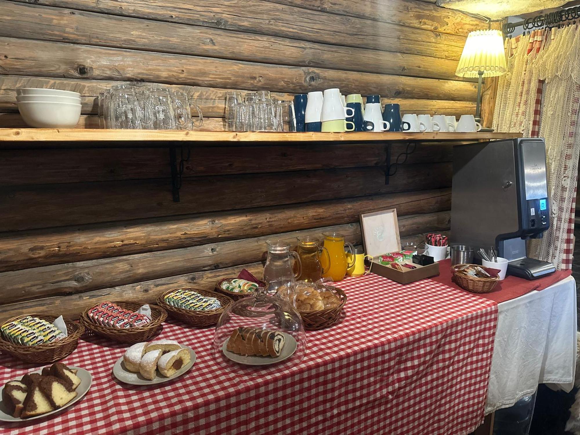 Gazdovsky Dvor B&B S Mini Wellness Bešeňová Exterior foto