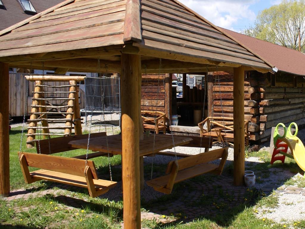 Gazdovsky Dvor B&B S Mini Wellness Bešeňová Exterior foto