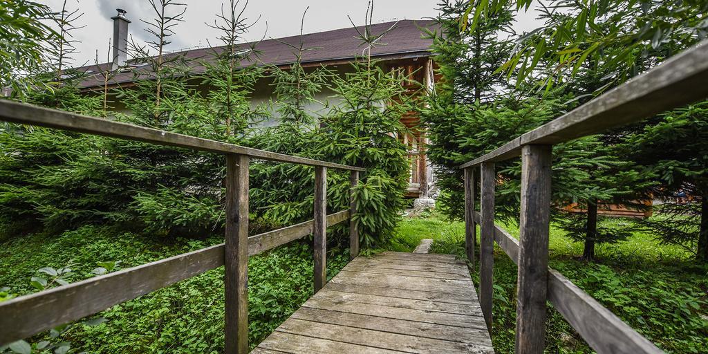 Gazdovsky Dvor B&B S Mini Wellness Bešeňová Exterior foto
