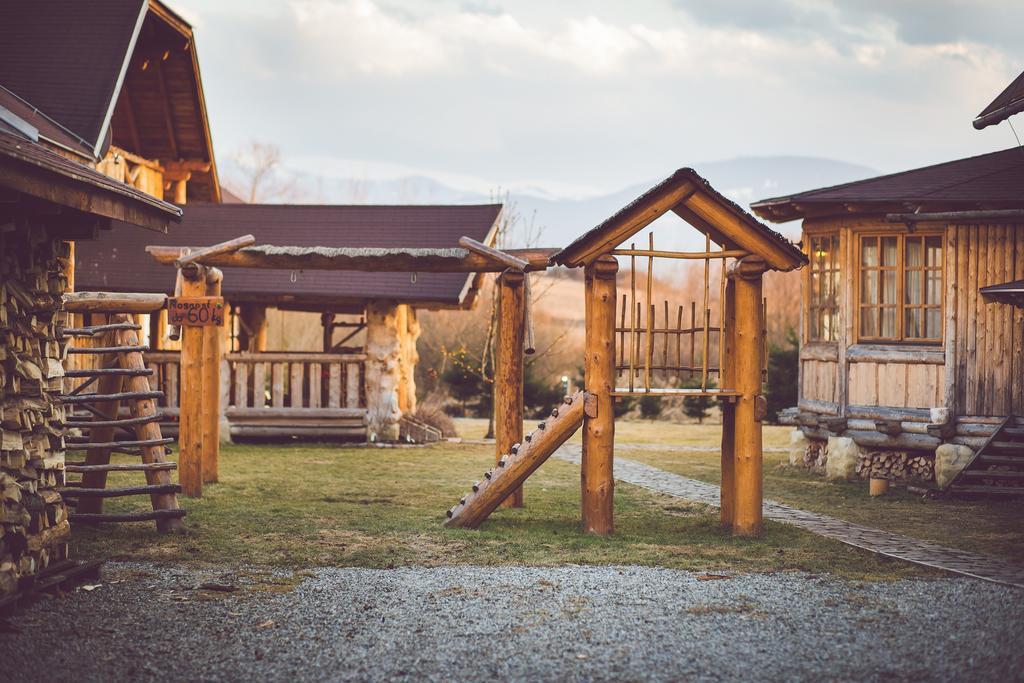 Gazdovsky Dvor B&B S Mini Wellness Bešeňová Exterior foto